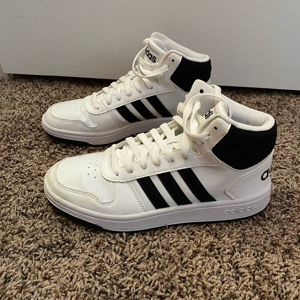 Hoops classic 3.0 mid classic shoe Adidas sneaker high top